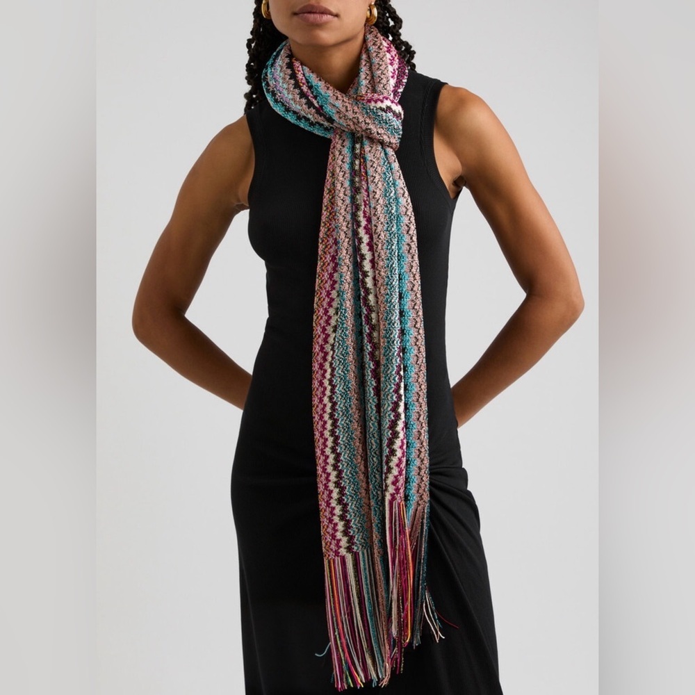 NWT Missoni Pink and Blue Zigzag Scarf